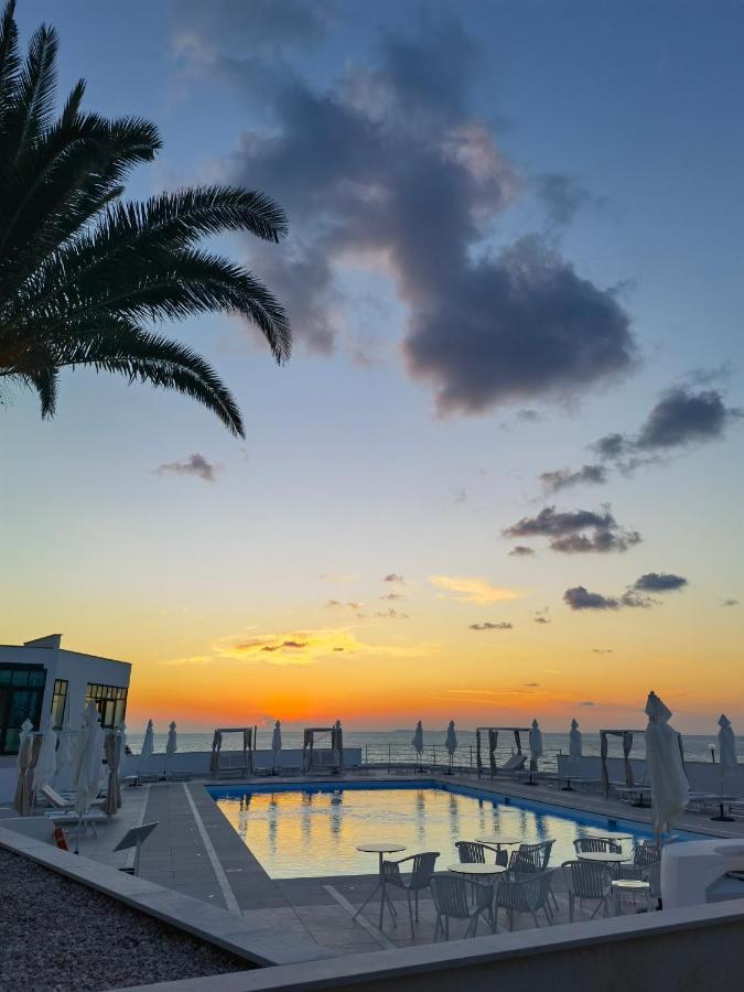 Rodi Resort Rodi Garganico Eksteriør billede