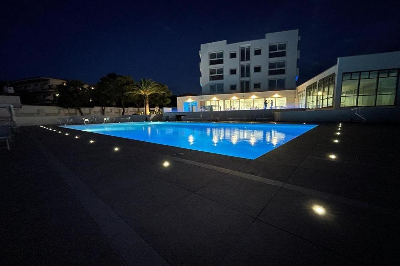 Rodi Resort Rodi Garganico Eksteriør billede